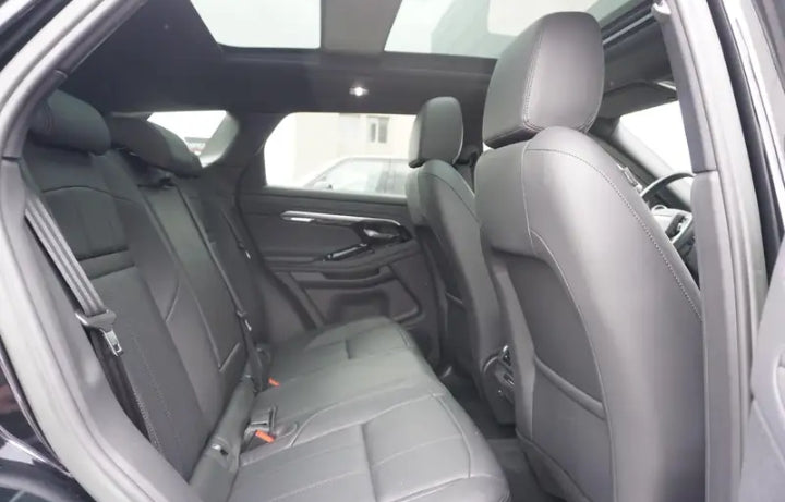 Land rover Range Rover Evoque 2.0d i4 mhev R-Dynamic SE awd 1 
(163cv) 64647 km, 20/04/2022. Prezzo 20900