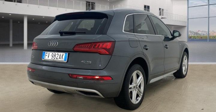 ❌venduta ❌Audi Q5 40 2.0 tdi Business Sport quattro 190cv s-troni  Garanzia 12 mesi.✅ Chilometraggio certificati ✅ Fatturabile iva esposta ✅Consegna in tutta Italia.Motore e cambio in ottime condizion