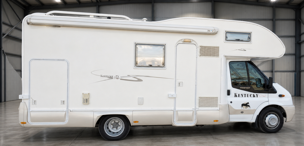 Kentucky Corral 3 anno 06/2007, km 87.600  Ford Transit 2.5 TDI (135cv),        prezzo 19.900