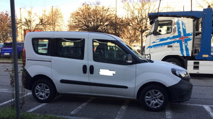 Fiat Doblò Cargo combi N1 1.3 mjt 95cv CH1 Easy S&S Manual Diesel, 19025 km, € 7.900.     Anno 2020