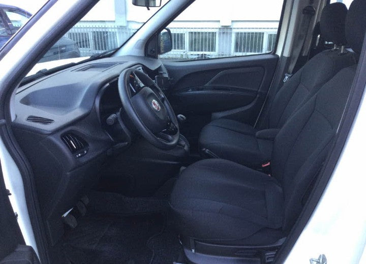 Fiat Doblò Cargo combi N1 1.3 mjt 95cv CH1 Easy S&S Manual Diesel, 19025 km, € 7.900.     Anno 2020