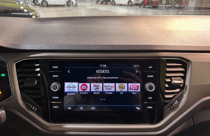 Volkswagen T-Roc 1.5 tsi Style dsg Sequential 
(150cv.) 83078 km,