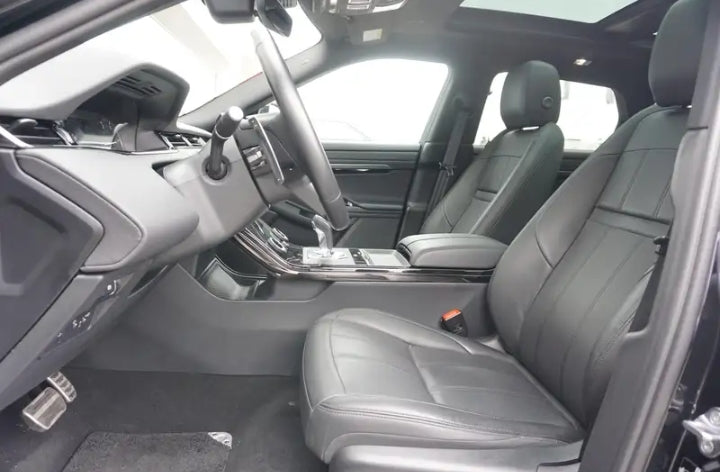Land rover Range Rover Evoque 2.0d i4 mhev R-Dynamic SE awd 1 
(163cv) 64647 km, 20/04/2022. Prezzo 20900