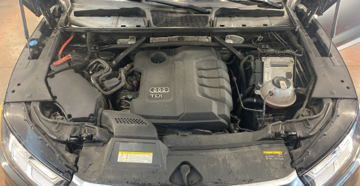 ❌venduta ❌Audi Q5 40 2.0 tdi Business Sport quattro 190cv s-troni  Garanzia 12 mesi.✅ Chilometraggio certificati ✅ Fatturabile iva esposta ✅Consegna in tutta Italia.Motore e cambio in ottime condizion