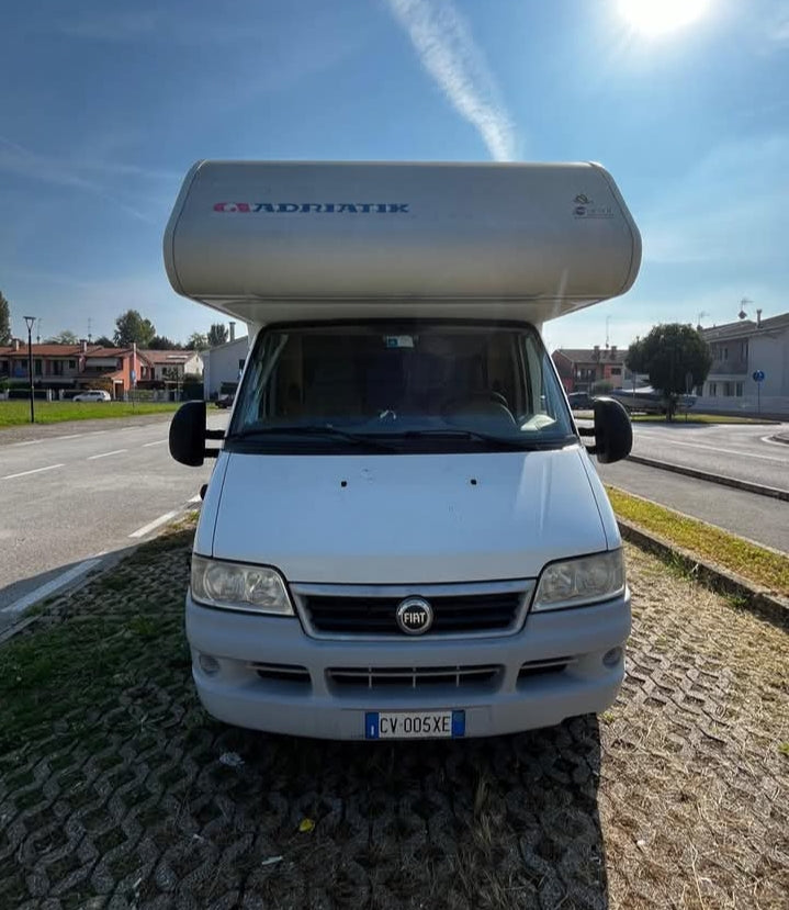 ❌ venduto❌ADRIATIK CORAL 620 anno 2005  2.8 jtd 6 posti